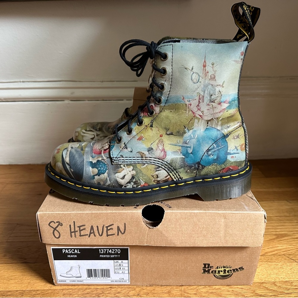 🌟DOC Dr. Martens Tate Museum Bosch Heaven 1460 Boots UNISEX UK8 EU42 US: M9 W10